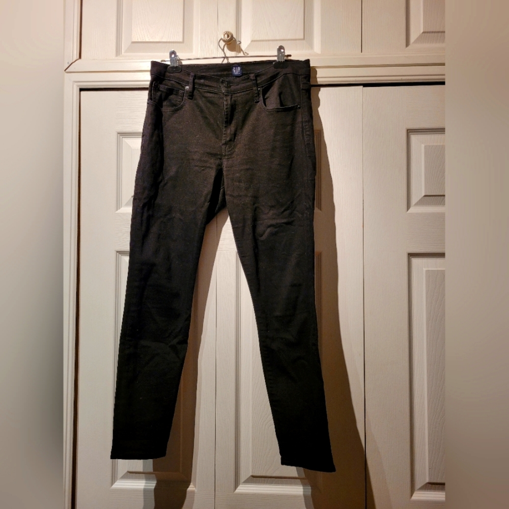 31R True Skinny GAP black jeans